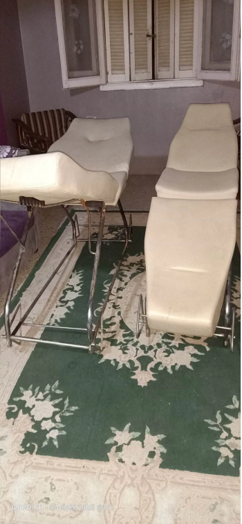 شيزلونج مستعمل يشبه الجديد