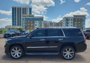 2015 CADILLAC Escalade Luxury SUV