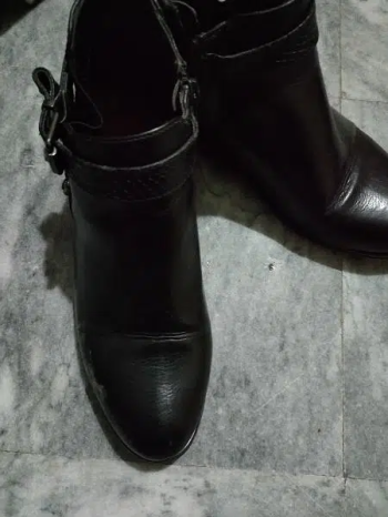 Black shoes