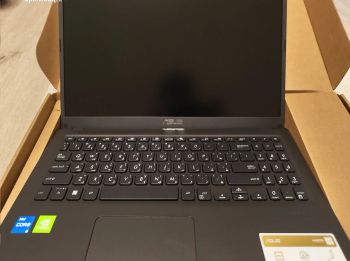 new laptop from Asus never used