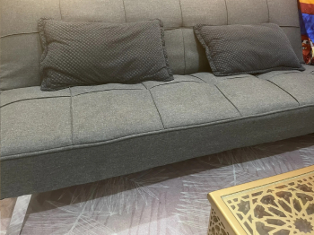 سوفا سرير بحالة جيدة