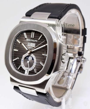 Patek Philippe Nautilus Steel Annual Calendar Watch Box & Papers 5726A for sale in Boca Raton, Florida