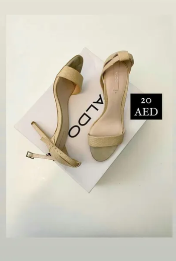أحذية / cash only