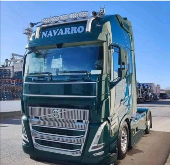 كهربائي شاحنات