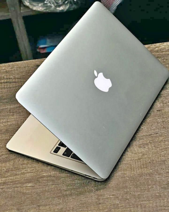 Apple Macbook Air 2015