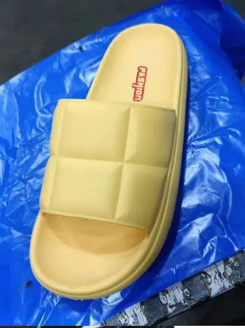 New Comfortable lightweight rubber Slippers