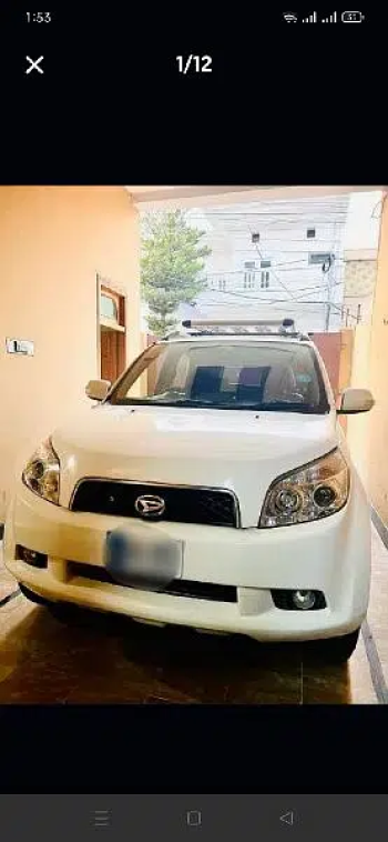 TERIOS 7 SEATER 2010 MODEL