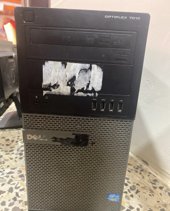 مكينتين كمبيوتر وشاشات hp و DEll و LG