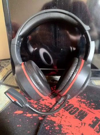space gaming headphones