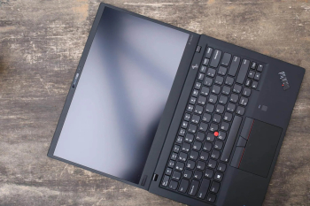 X1 Carbon - i7 8th GEN 16gb/512gb - Lenovo Thinkpad Slim Ultrabook laptop windows 11