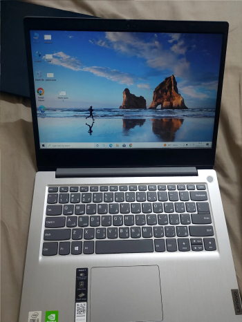 Slim stylish Lenovo Ideapad laptop ,core i5 10th Gen 1.6GHZ,8 GB Ram, 512 GB ssd 14.5 Display