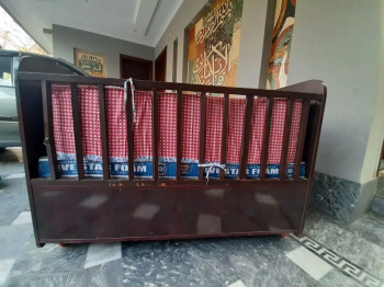 Baby cot / Baby beds / Kids wooden cot with mattress