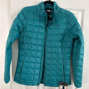 The North Face Jacket - Small in Salt Lake City, Utah