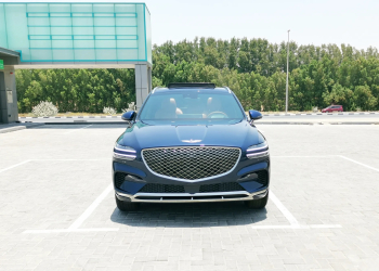 Genesis GV70- 2023- Dark Blue