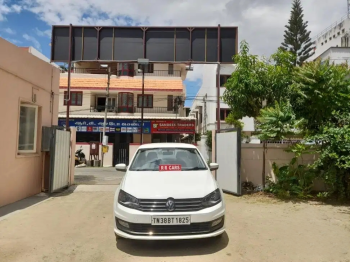 volkswagen vento (2013)