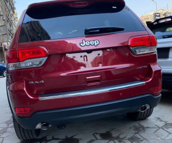 Jeep Grand Cherokee 2022 the American muscle