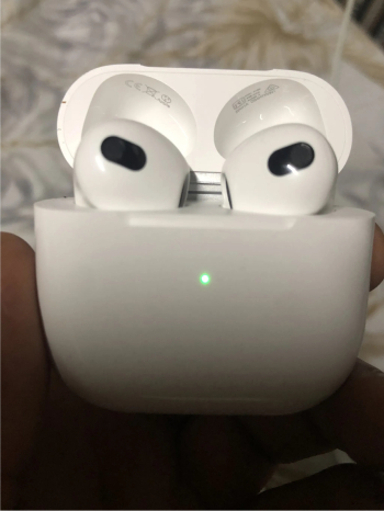 Apple ايربودز 3 اصليه