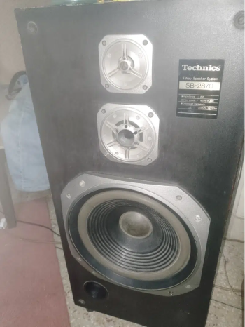 Techniques speakers 12 inches