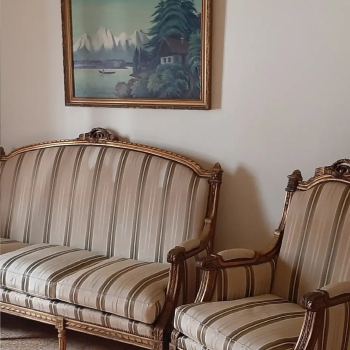 ØµØ§Ù„ÙˆÙ† Ø­ÙØ± ÙŠØ¯ Ø³ØªÙŠÙ„ Ù„ÙˆÙŠØ³ Ø§Ù„Ø³Ø§Ø¯Ø³ Ø¹Ø´Ø± 3 Ù‚Ø·Ø¹ ÙƒÙ†Ø¨Ø§ÙŠØ© 3 Ù…Ù‚Ø§Ø¹Ø¯ Ø¹Ø¯Ø¯1 Ùˆ ÙÙˆØªØ§ÙŠ Ù…Ù‚Ø¹Ø¯ ÙˆØ§Ø­Ø¯ Ø¹Ø¯Ø¯ 2 Ù…Ø³Ø