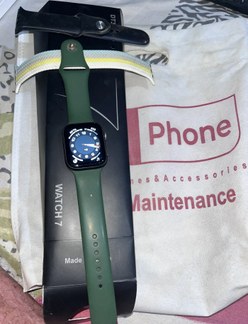 Watch 7 شبيها بي Apple Watch 8