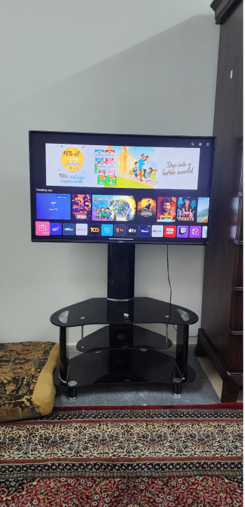 شاشة ال جي استعمال خفيف مع ستاند