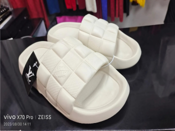 LV slippers for men Size:41/42/43/44/45