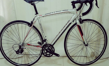 دراجه هوائيه specialized alieez