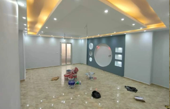 نقاش فيصل لي تشطيب وتجديد الدهانات والديكور ا