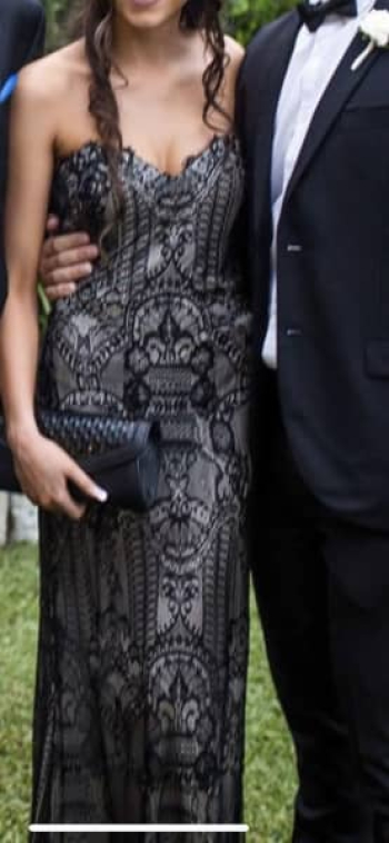 BLACK LACE/BEADED Size 6 ROSE NOIR Evening Formal Dress: