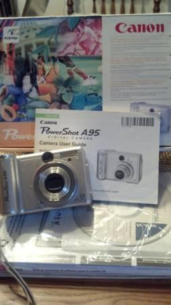 Canon Digital Camera for sale in New Milford, Connecticut